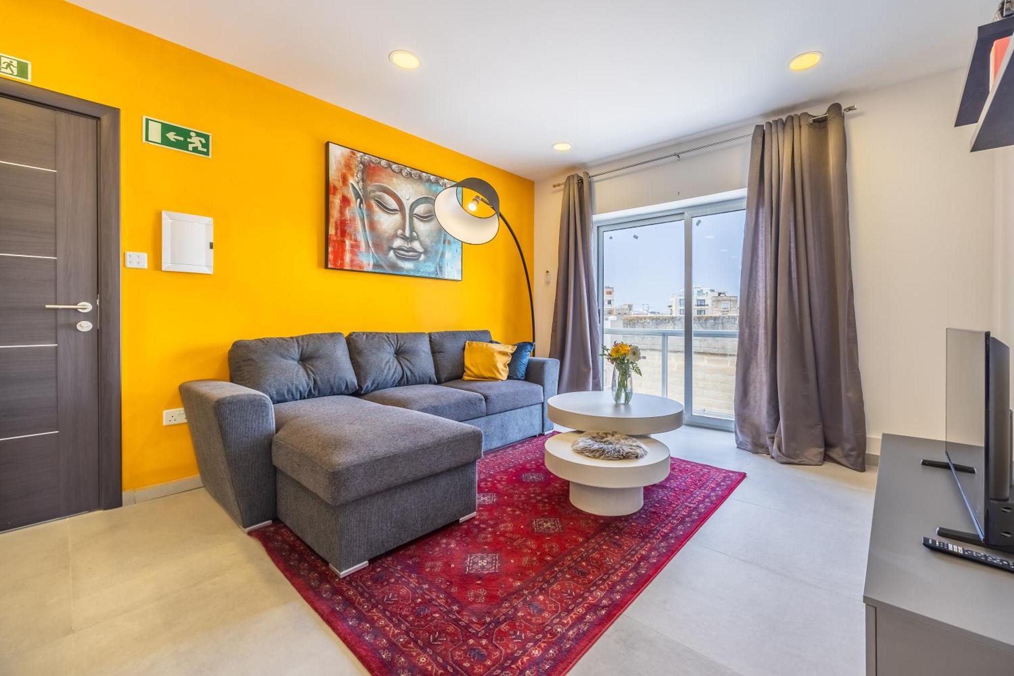 Sleek & Stylish 2Br Accommodation With Large Private Terrace - Close To Saint Julian'S & Tigne Shopping Mall Sliema Extérieur photo